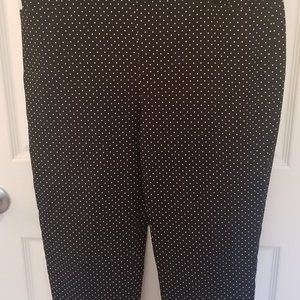 Navy blue and white polka dot Capri pants – size XL